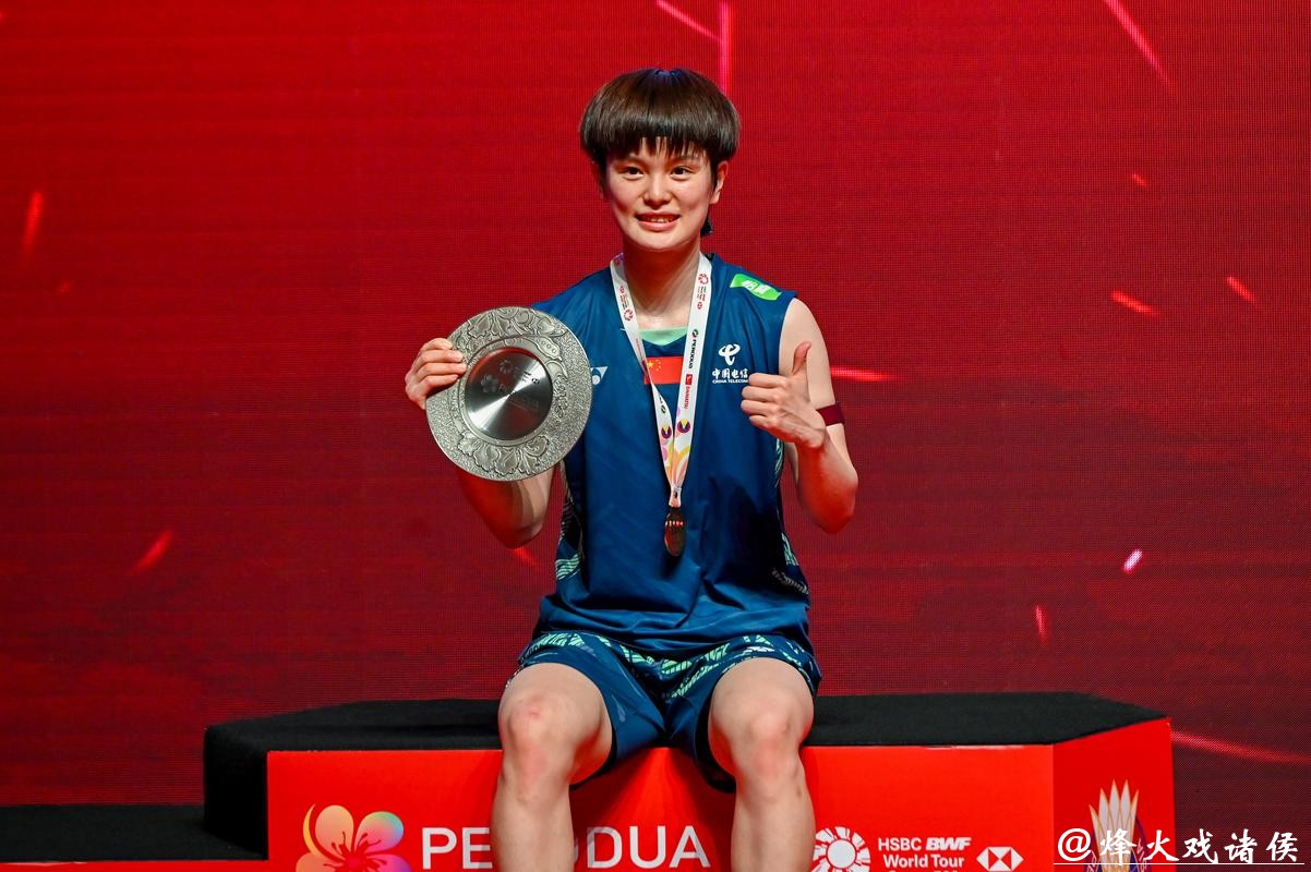 王祉怡2-0轻取因达农 两连胜跻身总决赛四强